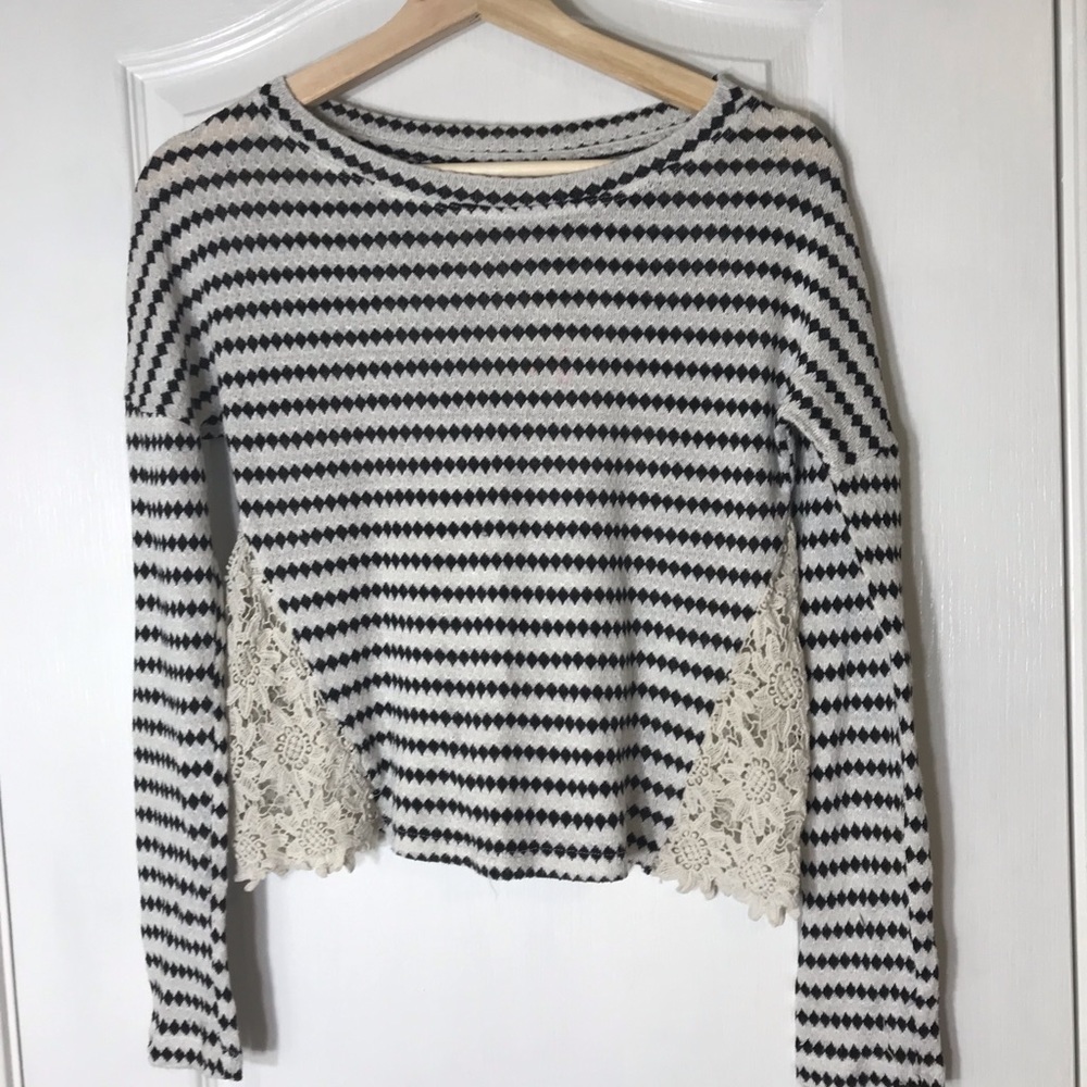 Maison Jules Black White Diamond XS Lace Sweater